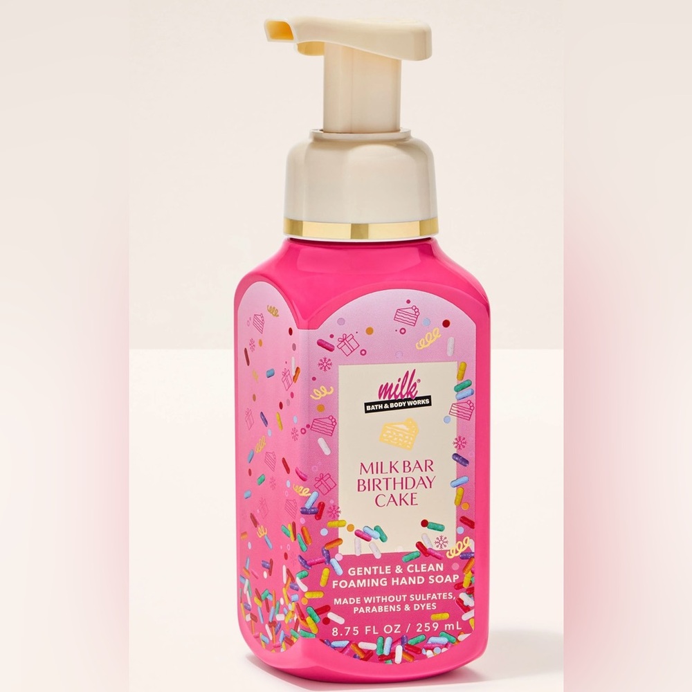Bath and body works Milk Bar Birthday Cake Foaming Hand Soap